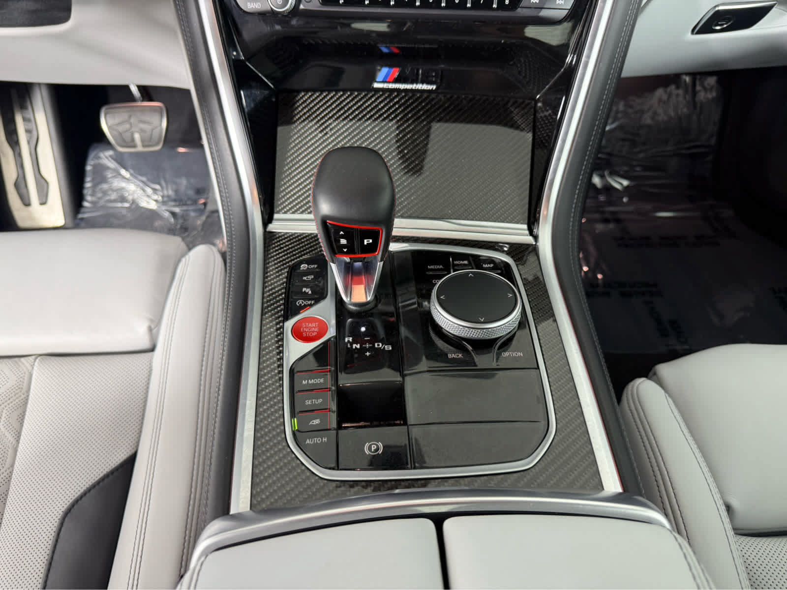 Used 2024 BMW M8 Competition w/ M Carbon Exterior Package AWD/4WD image 16