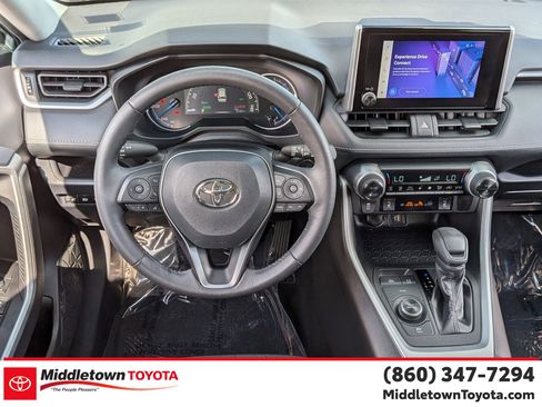 Used 2024 Toyota RAV4 XLE w/ Convenience Package AWD/4WD image 32