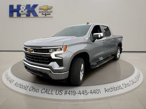 New 2026 Chevrolet Silverado 1500 LT w/ Z71 Off-Road Package AWD/4WD image 5