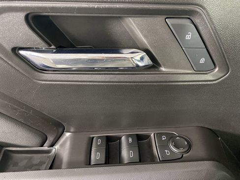 Used 2024 Chevrolet Colorado LT w/ LT Convenience Package III image 25