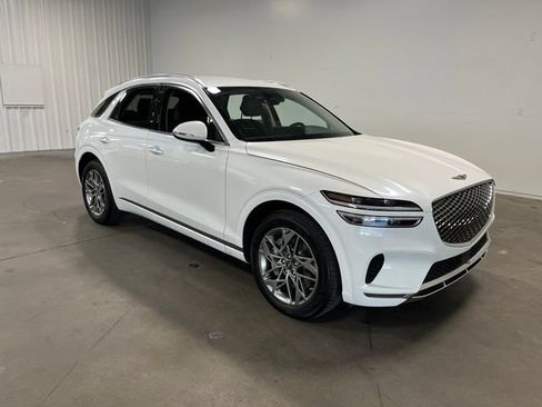 Used 2025 Genesis GV70 2.5T AWD/4WD image 1