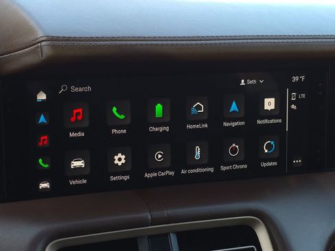 Used 2020 Porsche Taycan Turbo image 38