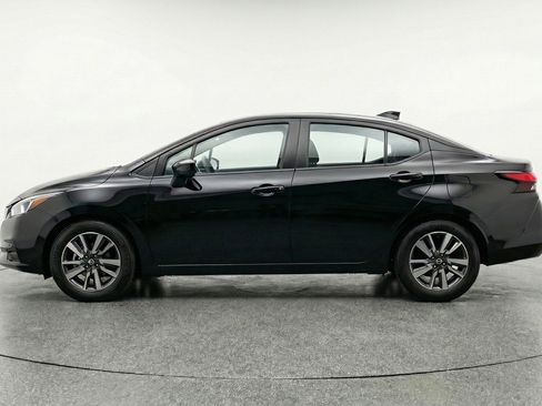 Used 2025 Nissan Versa SV image 5