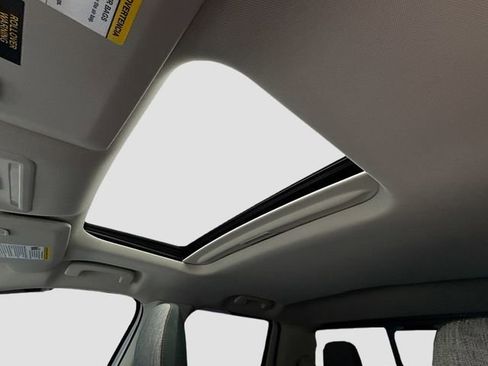 Used 2023 Ford Maverick XLT w/ Equipment Group 300A Standard image 21