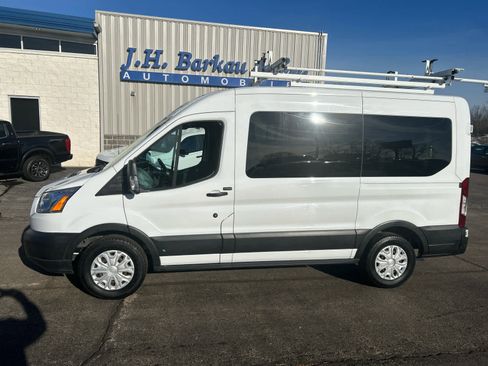 Used 2019 Ford Transit 150 XLT image 6