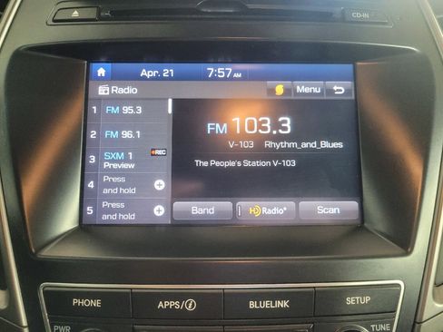 Used 2019 Hyundai Santa Fe XL SE FWD image 25