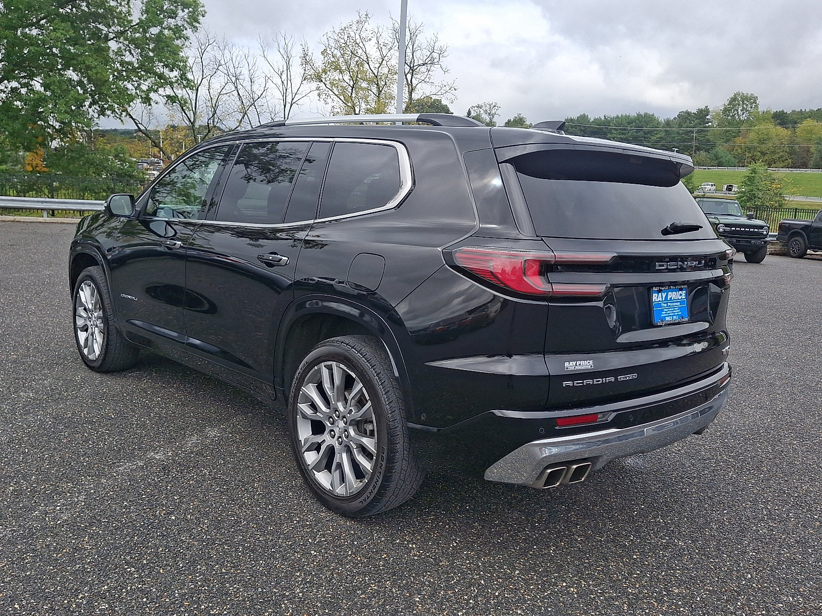 Used 2024 GMC Acadia Denali w/ Super Cruise Package AWD/4WD image 5