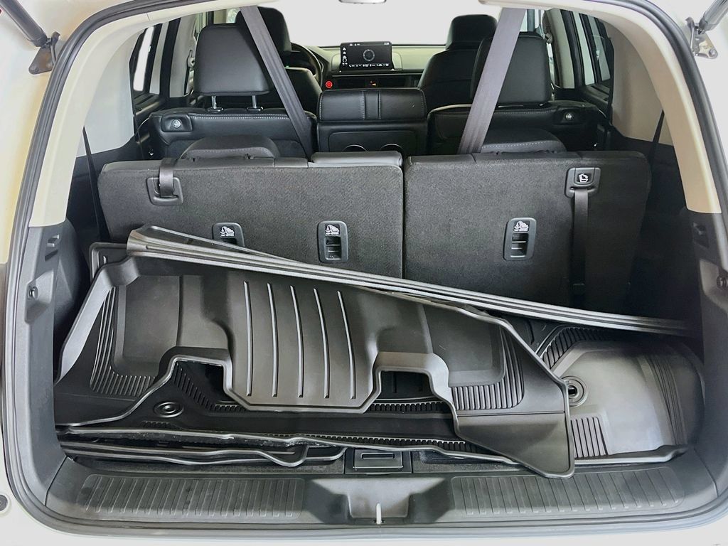 Used 2025 Honda Pilot EX-L image 25