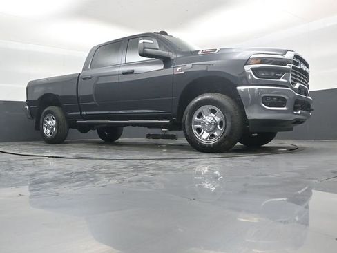 New 2026 RAM 2500 Tradesman image 37