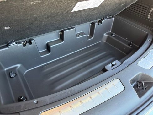 Certified 2023 Buick Enclave Avenir FWD image 10