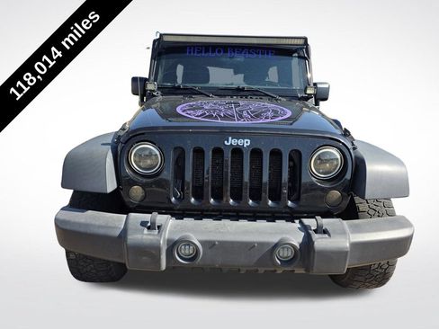 Used 2017 Jeep Wrangler Unlimited Sport w/ Quick Order Package 24S AWD/4WD image 2