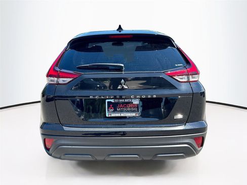 New 2025 Mitsubishi Eclipse Cross LE image 6