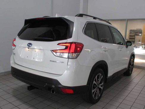 Used 2019 Subaru Forester Limited image 9