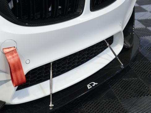 Used 2020 BMW M4 Coupe w/ Competition Package RWD image 13