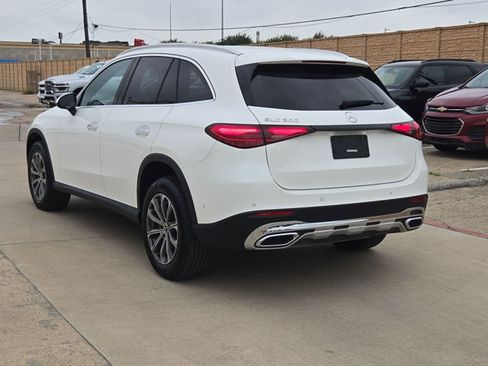 Used 2024 Mercedes-Benz GLC 300 w/ Winter Package image 8