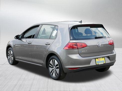 Used 2016 Volkswagen e-Golf SE w/ DC Fast Charging Package FWD image 5