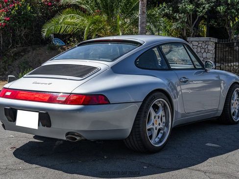 Used 1995 Porsche 911 Carrera 4 image 8
