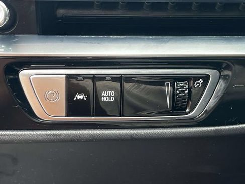 Used 2024 Cadillac Lyriq Luxury AWD/4WD image 24