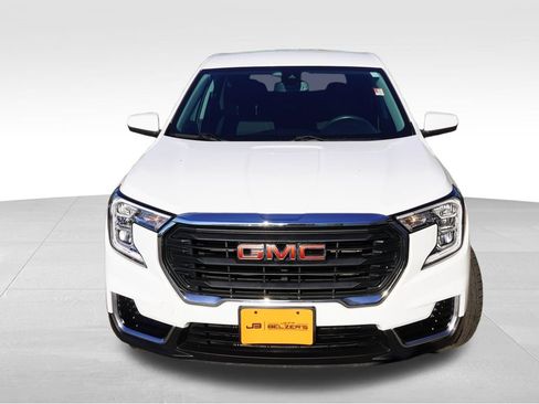 Certified 2023 GMC Terrain SLE FWD image 12