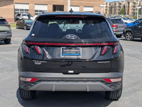 Used 2024 Hyundai Tucson Limited AWD/4WD image 5