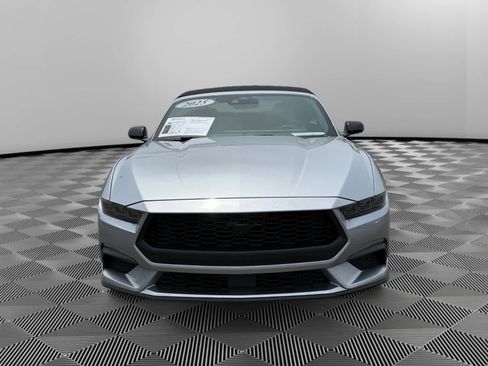 Used 2025 Ford Mustang Premium RWD image 8