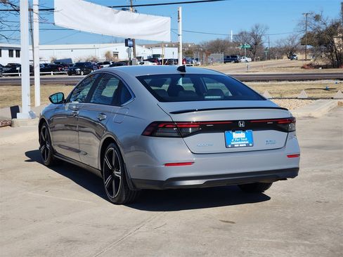 Certified 2025 Honda Accord Sport image 7