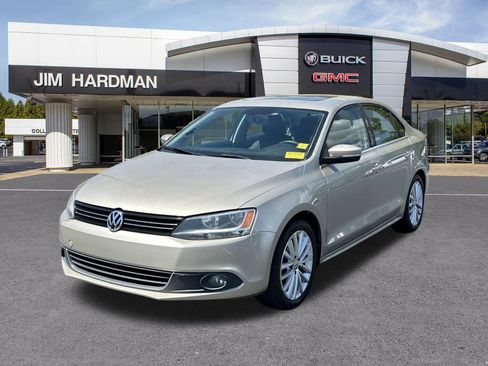 Used 2014 Volkswagen Jetta SEL FWD image 3