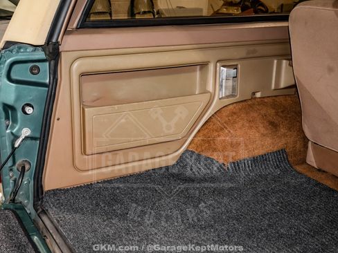Used 1988 Ford Bronco AWD/4WD image 85