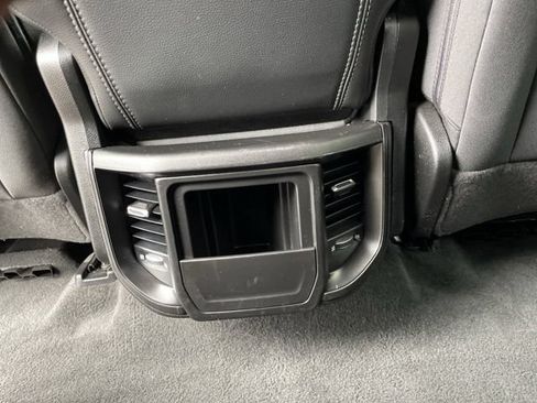 Used 2022 RAM 1500 Big Horn AWD/4WD image 17