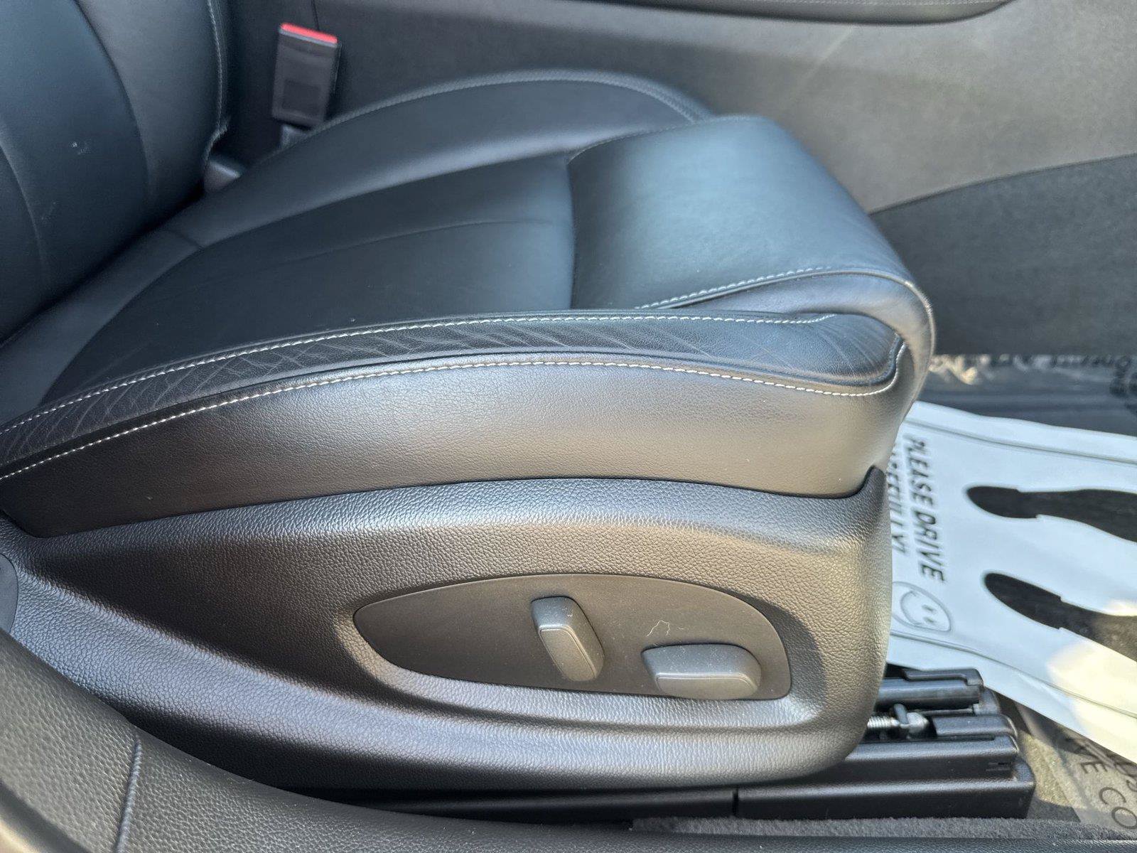 Used 2015 Buick LaCrosse Leather FWD image 16
