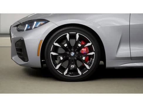 New 2026 BMW 430i 430i w/ M Sport Package image 7