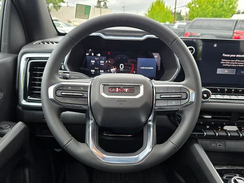 New 2025 GMC Canyon Elevation w/ Convenience Package image 21