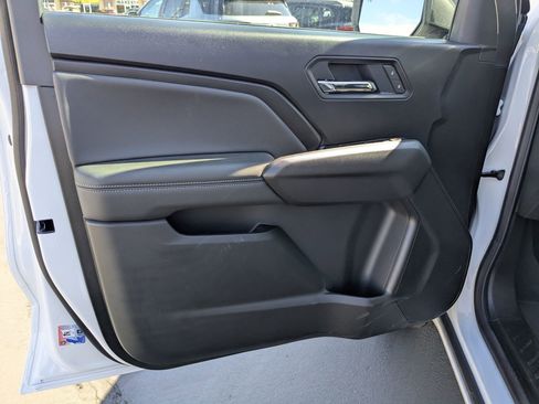 New 2026 Chevrolet Colorado LT w/ LT Convenience Package image 9