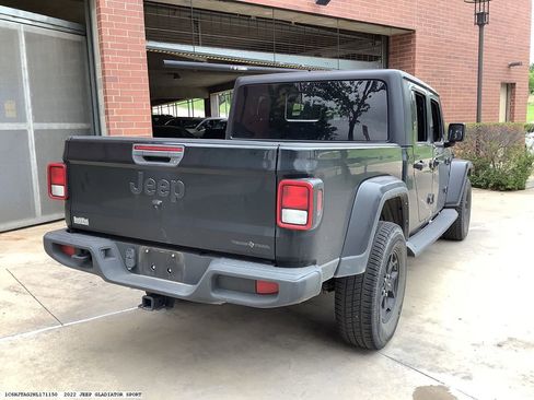 Used 2022 Jeep Gladiator Sport AWD/4WD image 6