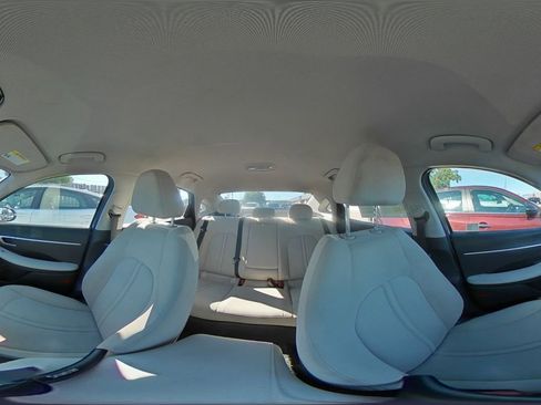 Used 2025 Hyundai Sonata SEL FWD image 37
