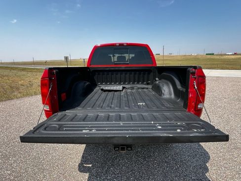 Used 2006 Dodge Ram 2500 Truck SLT w/ Light Group AWD/4WD image 5