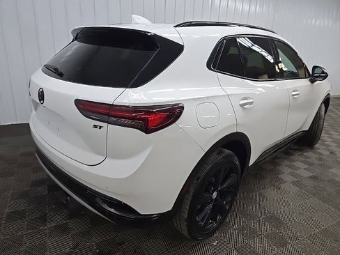 Used 2021 Buick Envision Essence w/ Technology Package I image 10