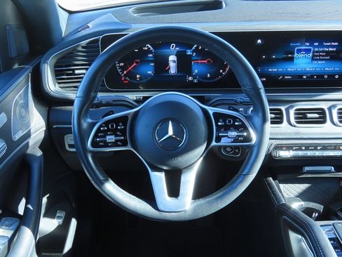 Used 2020 Mercedes-Benz GLE 350 4MATIC image 6