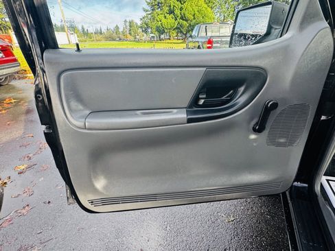 Used 2010 Ford Ranger XL image 10