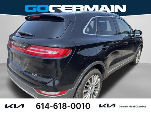 Used 2017 Lincoln MKC Reserve FWD image 4