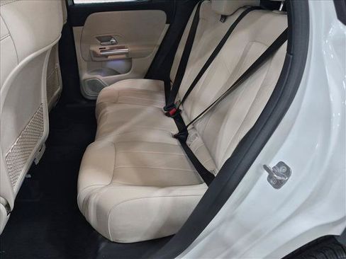 Used 2026 Mercedes-Benz GLA 250 image 18