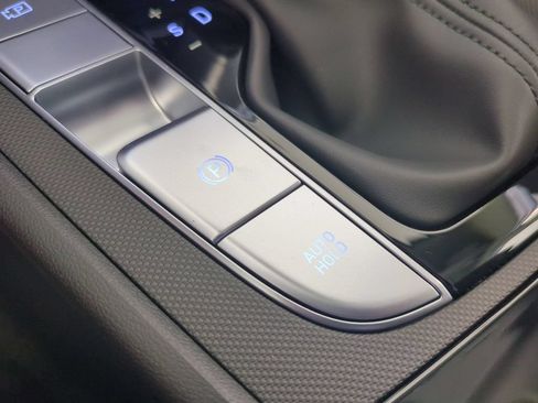 New 2026 Hyundai Elantra Limited FWD image 29