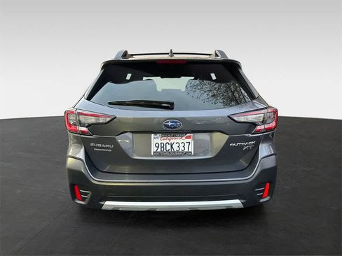 Used 2022 Subaru Outback Limited XT image 5