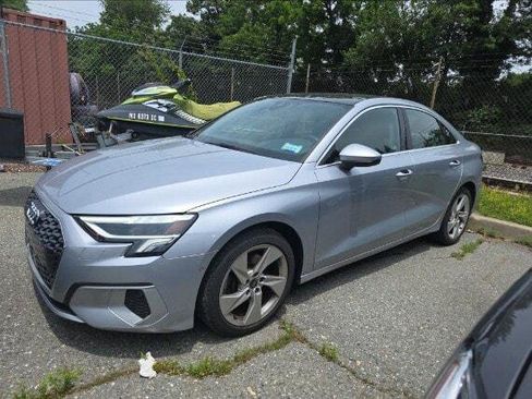 Used 2023 Audi A3 2.0T Premium Plus w/ Premium Plus Package FWD image 4