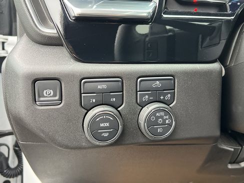 Used 2025 Chevrolet Silverado 1500 RST image 16