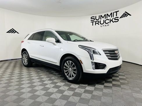 Used 2019 Cadillac XT5 Luxury image 1