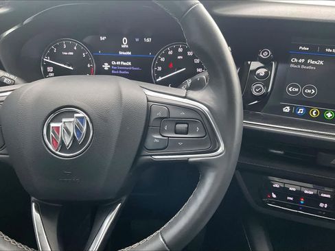 Used 2023 Buick Envision Essence FWD image 25