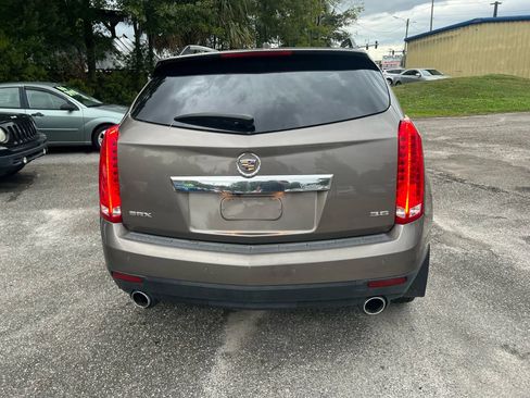 Used 2012 Cadillac SRX Luxury FWD image 4