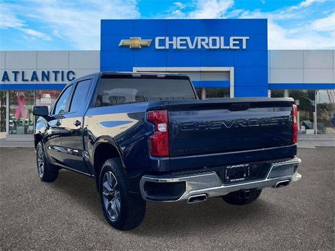 Certified 2022 Chevrolet Silverado 1500 LT image 4