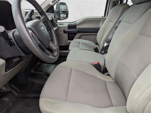 Used 2022 Ford F250 XL w/ Power Equipment Group image 14